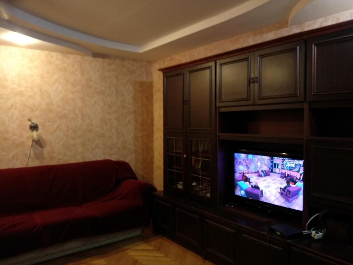 4-X Apartments Center Wi-Fi С 3-Мя Спальнями 95М2 Cherníhiv Exterior foto