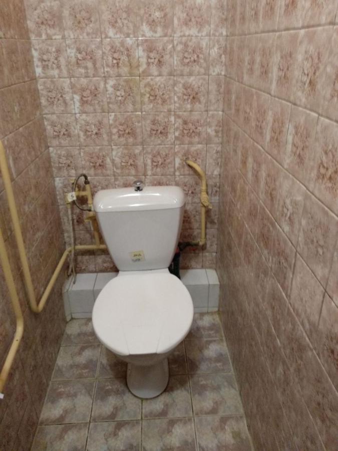 4-X Apartments Center Wi-Fi С 3-Мя Спальнями 95М2 Cherníhiv Exterior foto